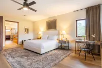 Pyramid by Avantstay Luxe Sedona Mansion w/ Views, 7Mins to Downtown