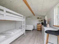 "Elline" - 200m from the sea Hotels in Frorup