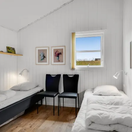 "Bothilda" - 660m from the Sea Hotels in Bindslev