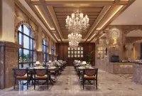 Wyndham Grand Udaipur Fateh Sagar Lake