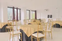 HOTEL GOLDEN TREE - 2-Star