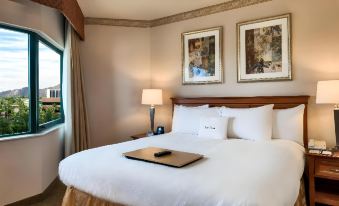 DoubleTree Suites by Hilton Phoenix