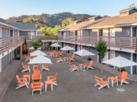 UpValley Inn & Hot Springs Napa Valley, an Ascend Collection Hotel Hotels in Calistoga