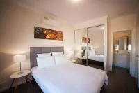 Exmouth Escape Resort فنادق في اكسماوث