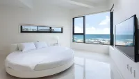 Waytree Ocean View Pool Villa فنادق في 
