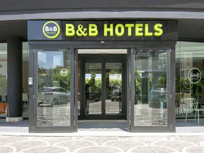 B&B Hotel Latina Hotels near Porta Nova