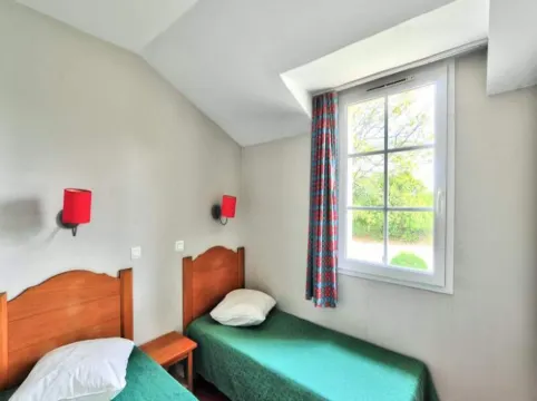 Duplex in Village with Forest View & Lake Nearby