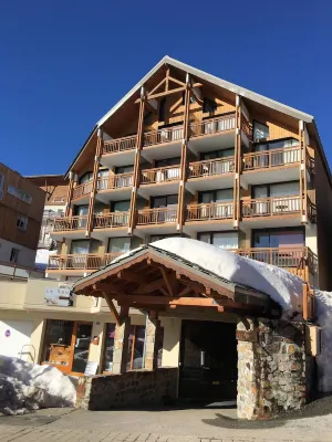 20m² south-facing studio with terrace 50 m from ski resort center Alpe d'Huez 주변 호텔