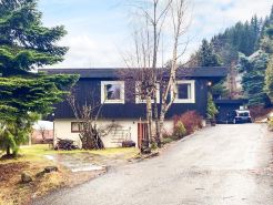 7 person holiday home in Molde