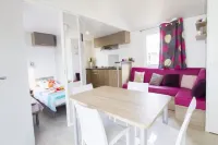 Valras-Plage Mobile home with water park