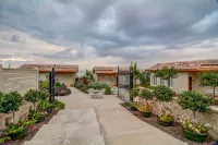 The White Cabins - Boutique Hotels in Had Nes