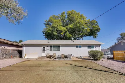 安靜的普韋布洛家庭，帶檯球桌，距市中心5英里！ Asthma & Allergy Associates PC: Soteres Daniel F MD附近的飯店