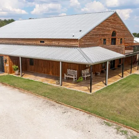 The Blue Iris Cabin on Lake Granbury