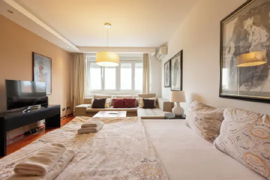 Central Park Apartments Отели рядом с достопримечательностью «Белградская крепость»