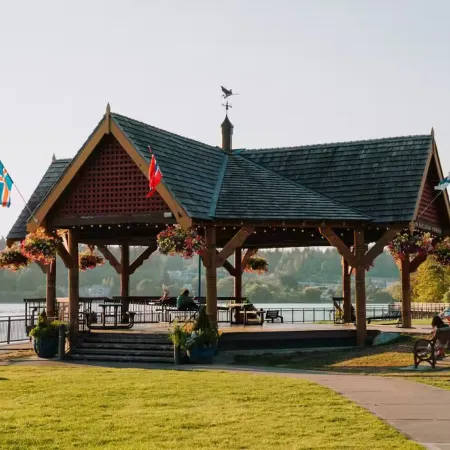 Cozy Curated Poulsbo Waterview Haven