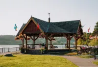 Cozy Curated Poulsbo Waterview Haven