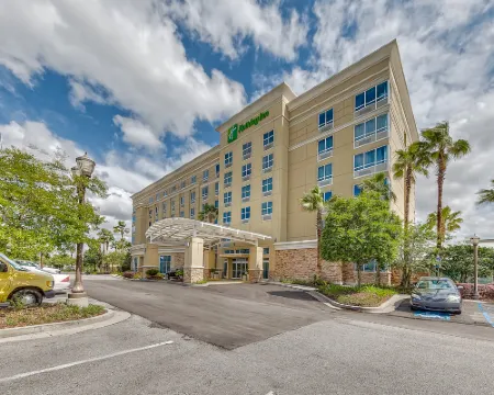 ฮอลิเดย์ อินน์ กัลฟ์พอร์ต แอร์พอร์ต บาย IHG โรงแรมในกัลฟ์พอร์ต