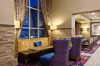 햄프턴 인 & 스위트 레번워스