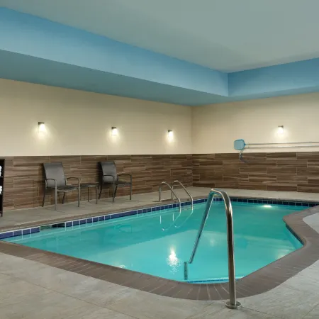 Fairfield Inn & Suites London