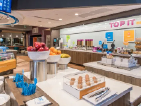 ทรูบายฮิลตัน ฟาแยตวิลล์ I-95 NC โรงแรมในเฟย์เอตต์วิลล์