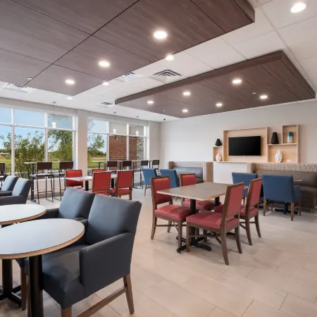 Holiday Inn Express & Suites CHICAGO - HOFFMAN ESTATES by IHG