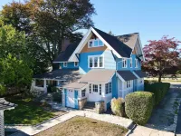 Beechmont - Perfect for Family Retreat! Hotels in Trumbull