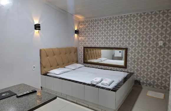 熱帶旅館 - 限成人