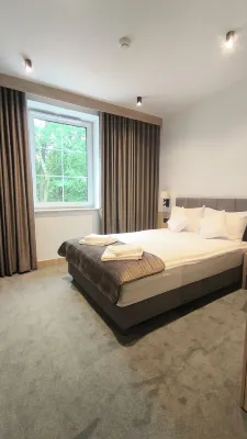 Dom Nazaret - Close to Airport 24h Hotels in Bytom