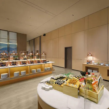 HARRIS Hotel & Suites Nagoya Batam