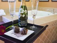 Mariposa Inn and Suites - breakfast