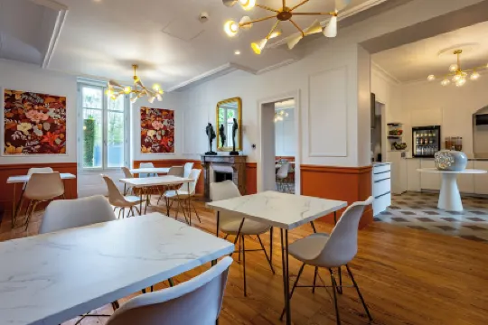 Solstice Beaune - Hôtel et Terroir