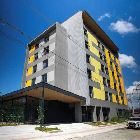 Liwe Hotels