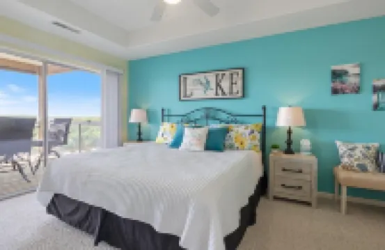 Family-friendly Condo w/ 2 Pools & Updated Deck on the 14mm