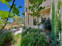 Stylish Patio Duplex by Sea N' Rent