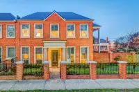 Seymours on Lydiard Hotels in Creswick