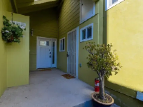 Marbella Lane - Bright and Cozy Home Near SFO Hotéis em San Mateo