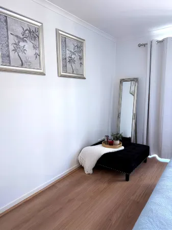 Stylish Inner-City Haven at The Gatsby