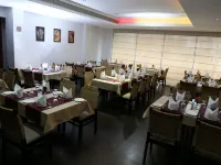 FINCH HOTELS Hotels in Kottayam