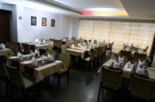 ฟินช์ โฮเทลส์