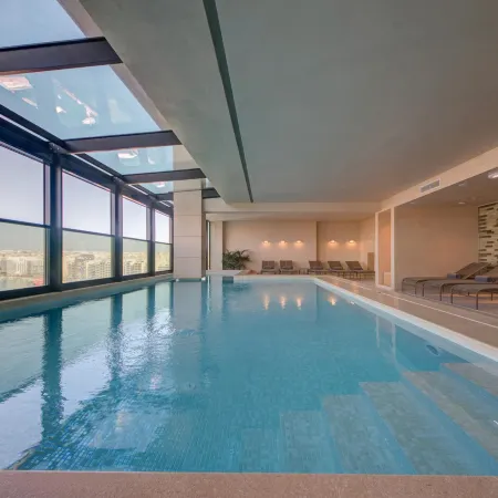 Land's End, Boutique Hotel