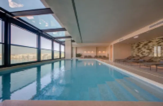 Land's End, Boutique Hotel