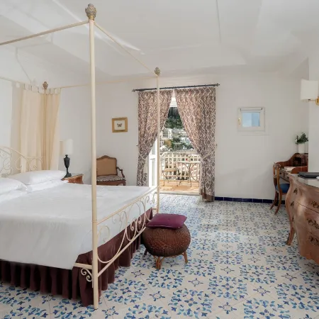 Hotel Posa Posa
