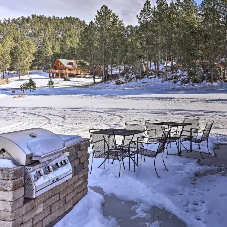 Hakuna Matata Cabin Hot Tub, 11 Mi to Mt Rushmore