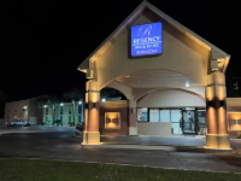 Regency Inn and Suites Hotels in Brent