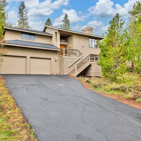 2 Tan Oak 3 Bedroom Home