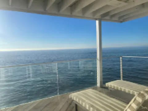 Big Rock Malibu Oceanfront Retreat