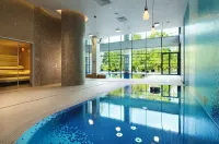 DoubleTree by Hilton Hotel & Conference Centre Warsaw - Pool