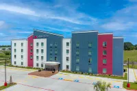 Candlewood Suites NAVASOTA by IHG Hotels in Grimes County