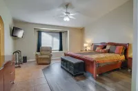 Pet-Friendly Yard! Home Near State Farm Stadium