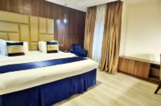 ヴィラ トスカーナ ホテル アサバ